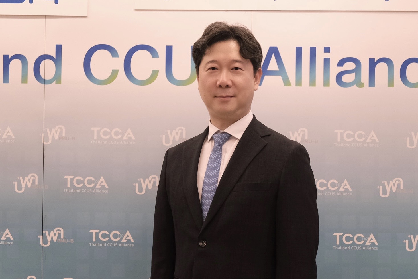 10 ดร. HoSeob Lee