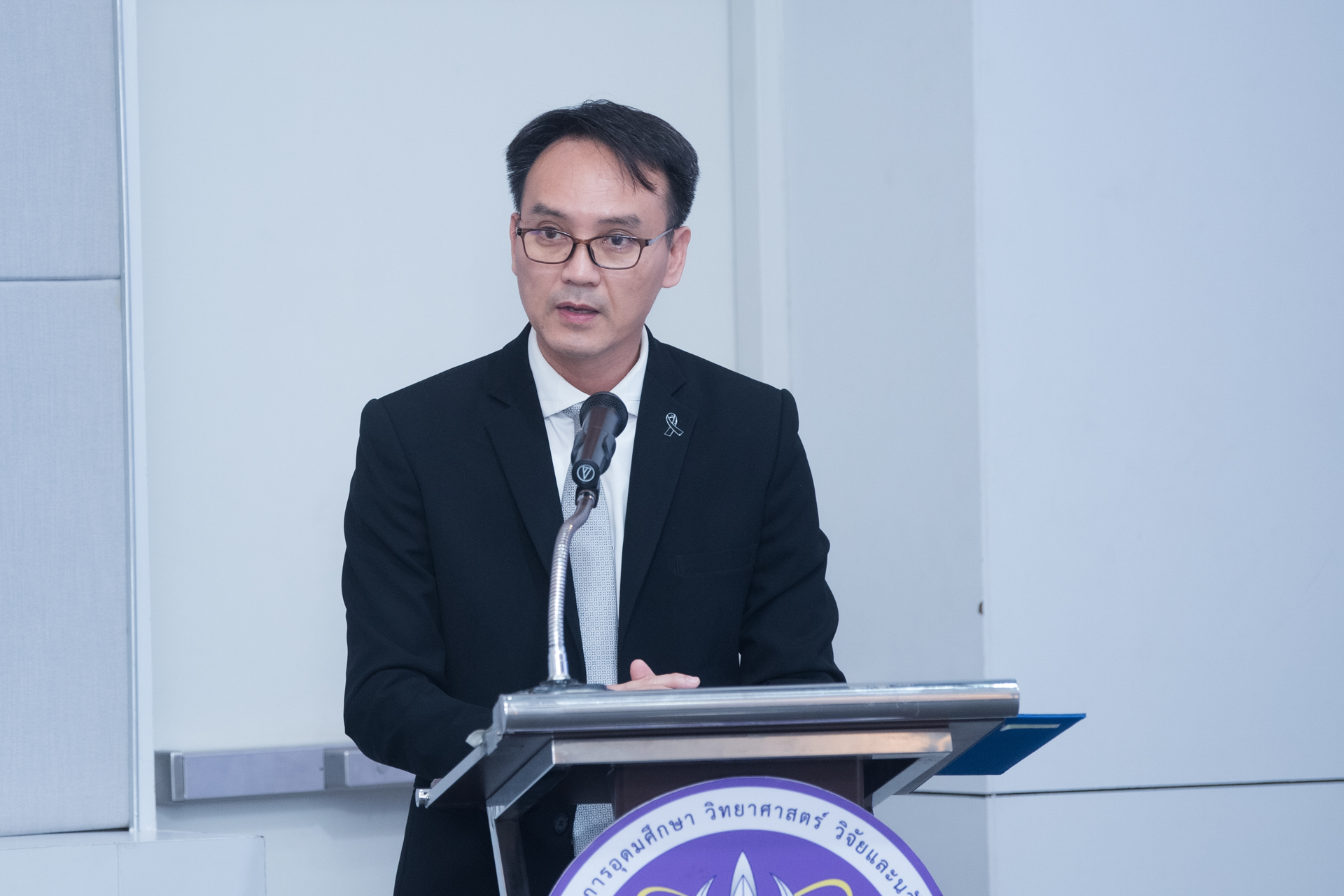 8 ดร.ชัย วุฒิวิวัฒน์ชัย ผู้อำนวยการเทคเทค สว 