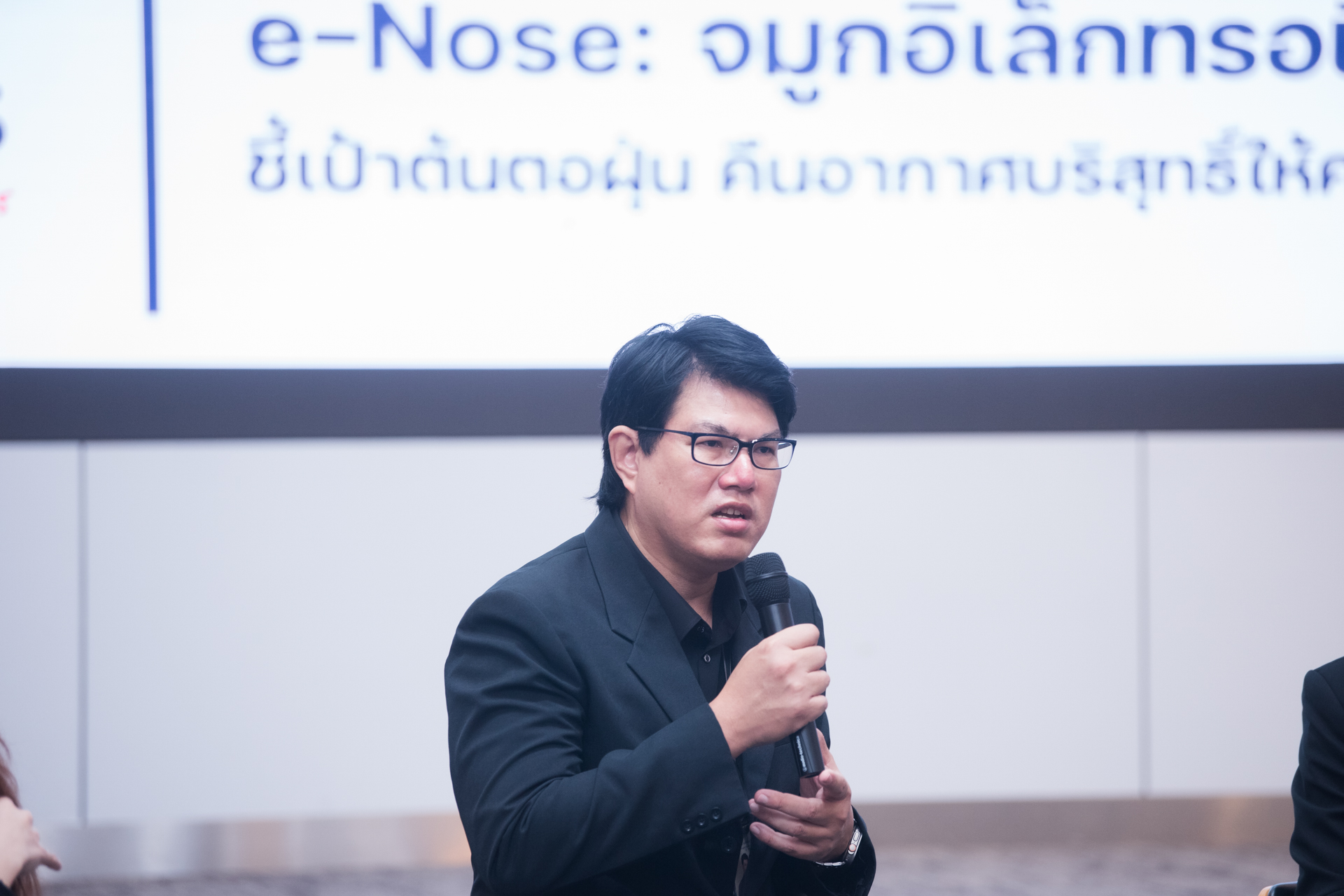 9ดร.รุ่งโรจน์ เมาลานนท์ 2 0