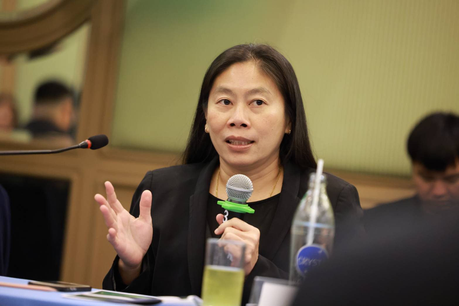 3 ดร.รจนา