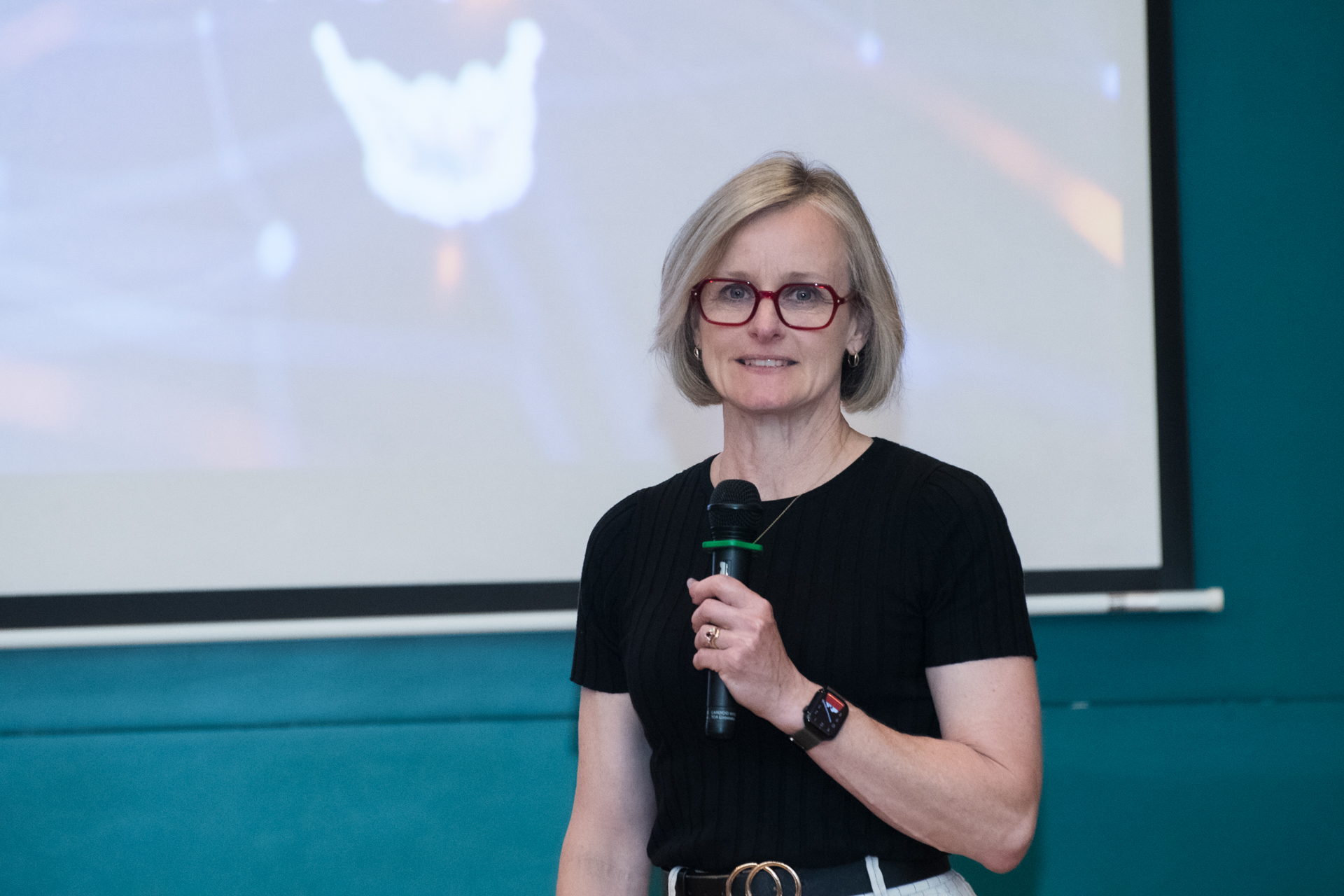 6 ศาสตราจารย์ซูซี นิลส์สัน 0