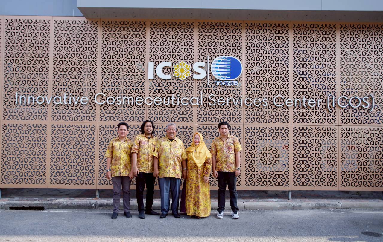 9 คณะผู้แทนอินโดฯ