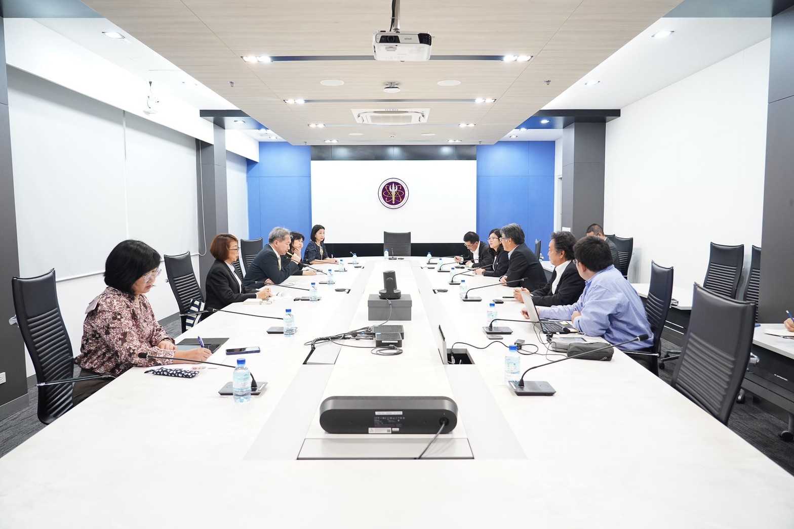 LINE ALBUM ประชุมหารือFujitsu 230907 3