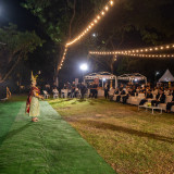 5 ธันวาคม บทเพลงพระราชนิพนธ์ดังกระหึ่มทั่วประเทศ พสกนิกรฝ่าฝ ... พารามิเตอร์รูปภาพ 6