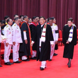 พระบาทสมเด็จพระเจ้าอยู่หัว และสมเด็จพระนางเจ้า ฯ พระบรมราชิน ... Image 4