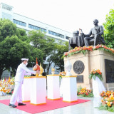 อว. จัดพิธีวางพุ่มดอกไม้ ถวายราชสักการะพระบรมราชานุสาวรีย์ ร ... พารามิเตอร์รูปภาพ 10