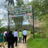 ดร.ลัทธจิตร มีรักษ์ ผู้ช่วยรัฐมนตรี อว. ลงพื้นที่วิสาหกิจชุม ... Image 6