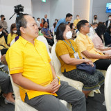 อว. ร่วมใจสืบสานประเพณีที่งดงามของไทย จัดพิธีสรงน้ำพระและรดน ... Image 10